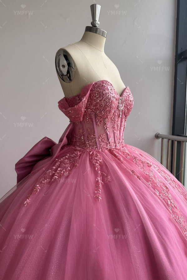 Vestido de Quinceañera Azul Marino con Lentejuelas, Apliques de Cuentas, Brillos y Escote Bardot YQ1055