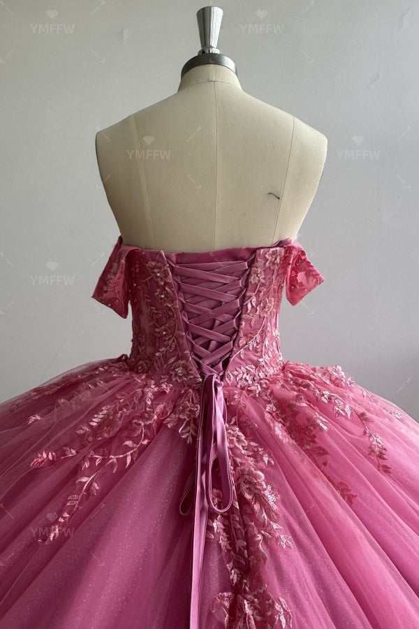 Vestido de Quinceañera Azul Marino con Lentejuelas, Apliques de Cuentas, Brillos y Escote Bardot YQ1055