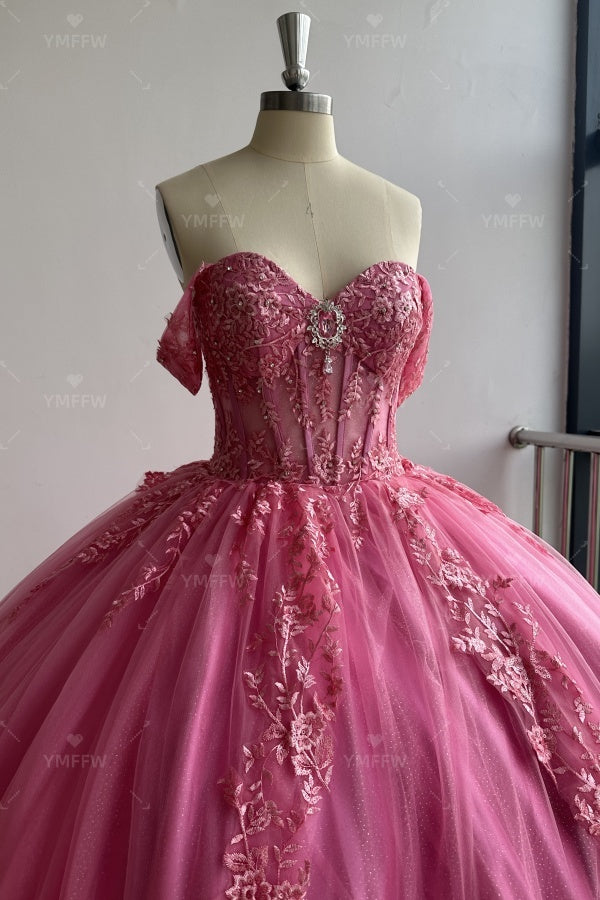 Vestido de Quinceañera Azul Marino con Lentejuelas, Apliques de Cuentas, Brillos y Escote Bardot YQ1055