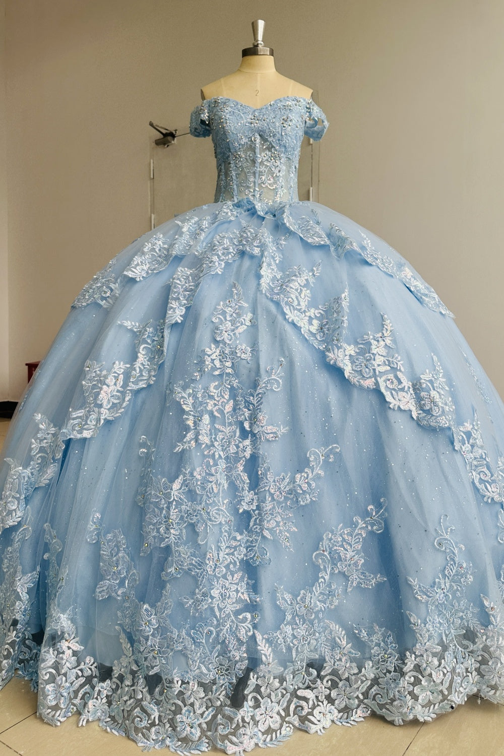 Off Shoulder Sleeveless Beaded Sequins Appliques Bow Knot Ruffles Blue Quinceañera Dress Y1009