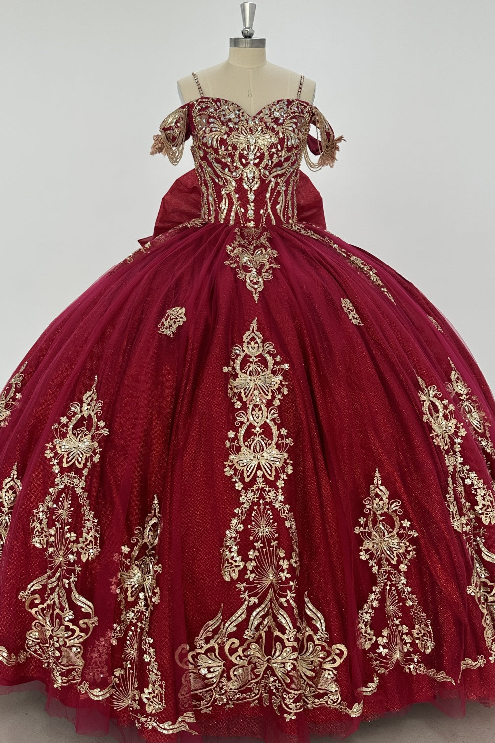Off Shoulder Spaghetti Straps Sleeveless Beaded Gold Appliques Bow Knot Burgundy Quinceañera Dress Y1015