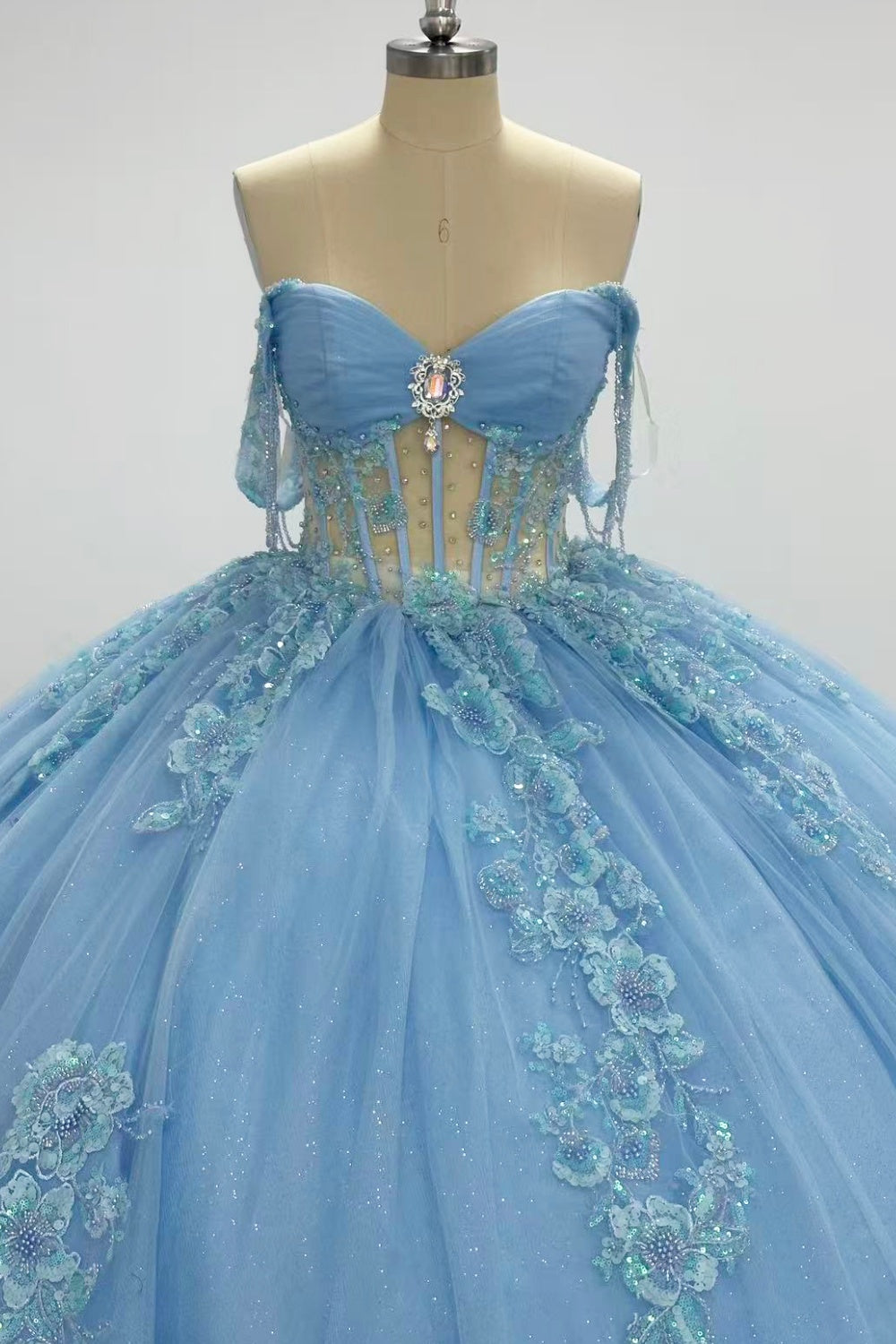 Off Shoulder Sleeveless Beaded Appliques Bow Knot Ruffles Tiered Quinceañera Dress Y1021