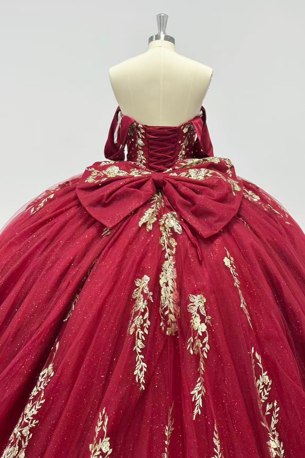 Off Shoulder Sleeveless Sequins Appliques Bow Knot Burgundy Quinceañera Dress Y1022