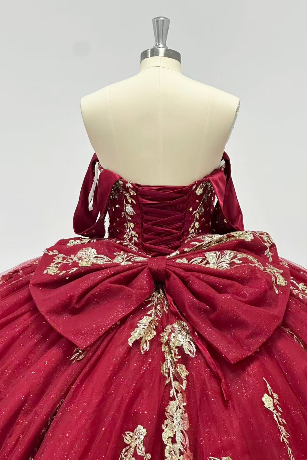 Off Shoulder Sleeveless Sequins Appliques Bow Knot Burgundy Quinceañera Dress Y1022