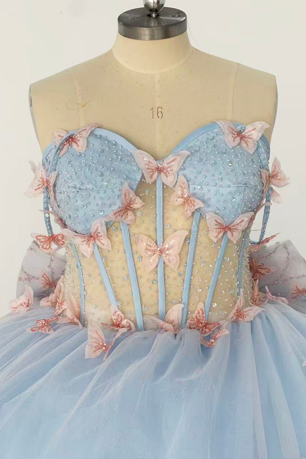 Off Shoulder Sleeveless Beaded 3D Butterfly Appliques Bow Knot Baby Blue Quinceañera Dress Y1023