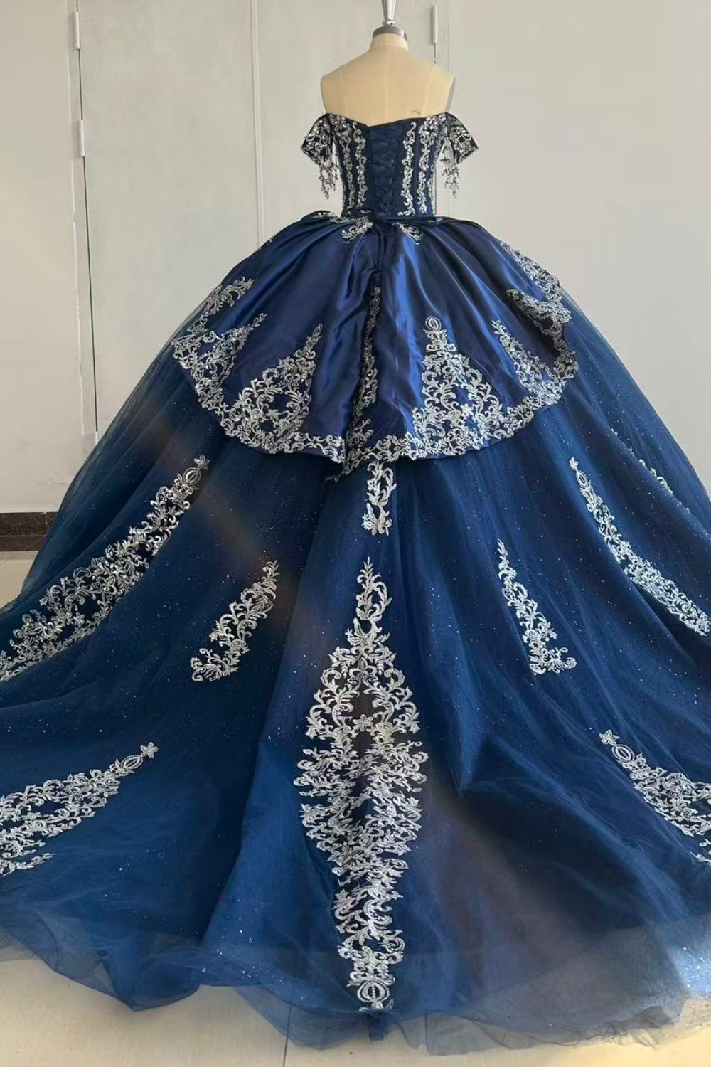 Off Shoulder Sleeveless Silver Sequins Appliques Navy Quinceañera Dress Y1025