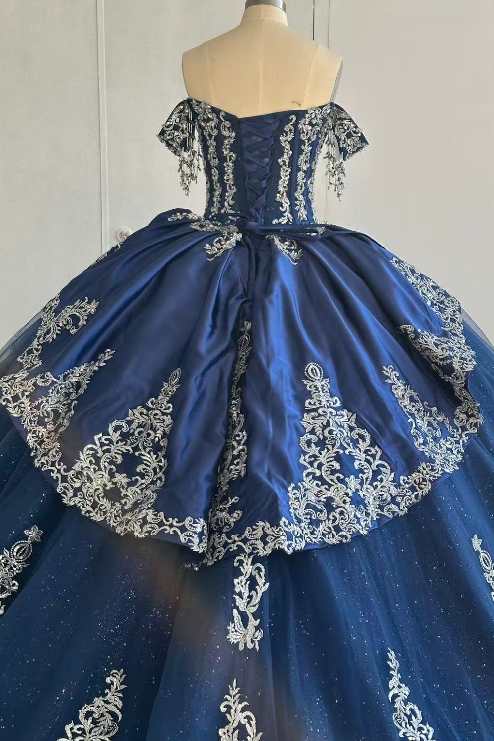 Off Shoulder Sleeveless Silver Sequins Appliques Navy Quinceañera Dress Y1025