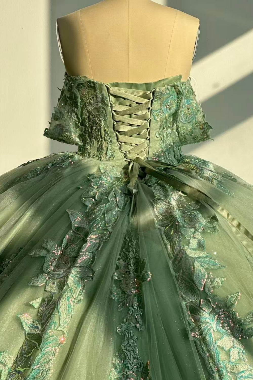 Off Shoulder Sleeveless Sequins Appliques Sage Green Quinceañera Dress Y1026