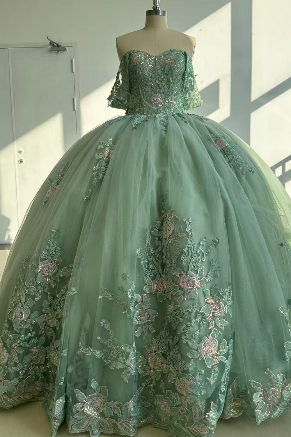 Off Shoulder Sleeveless Sequins Appliques Sage Green Quinceañera Dress Y1026