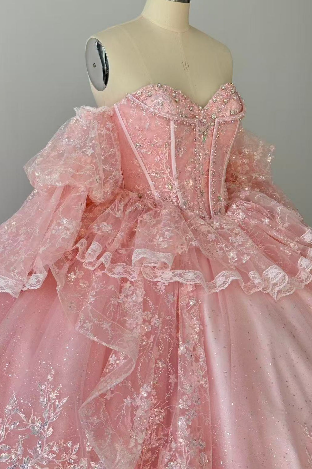 Strapless Sleeveless Ruffles Sequins Appliques Ruffles Tiered Pink Quinceañera Dress Y1027