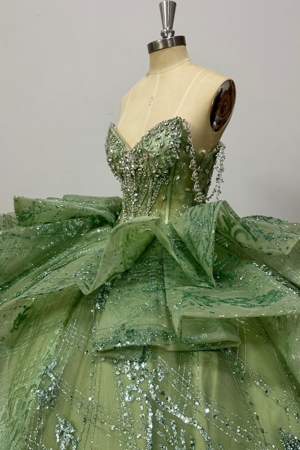 Off Shoulder Sleeveless Beaded Crystal Sage Green Glitter Quinceañera Dress Y1029