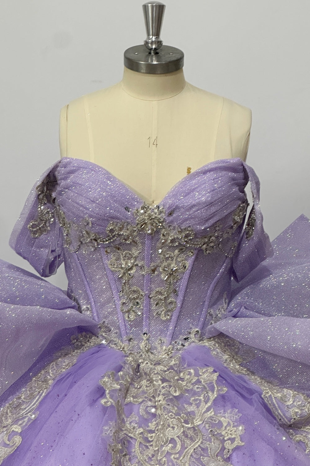 Off Shoulder Sleeveless Beaded Silver Appliques Ruffles Bow Knot Lilac Quinceañera Dress Y1034