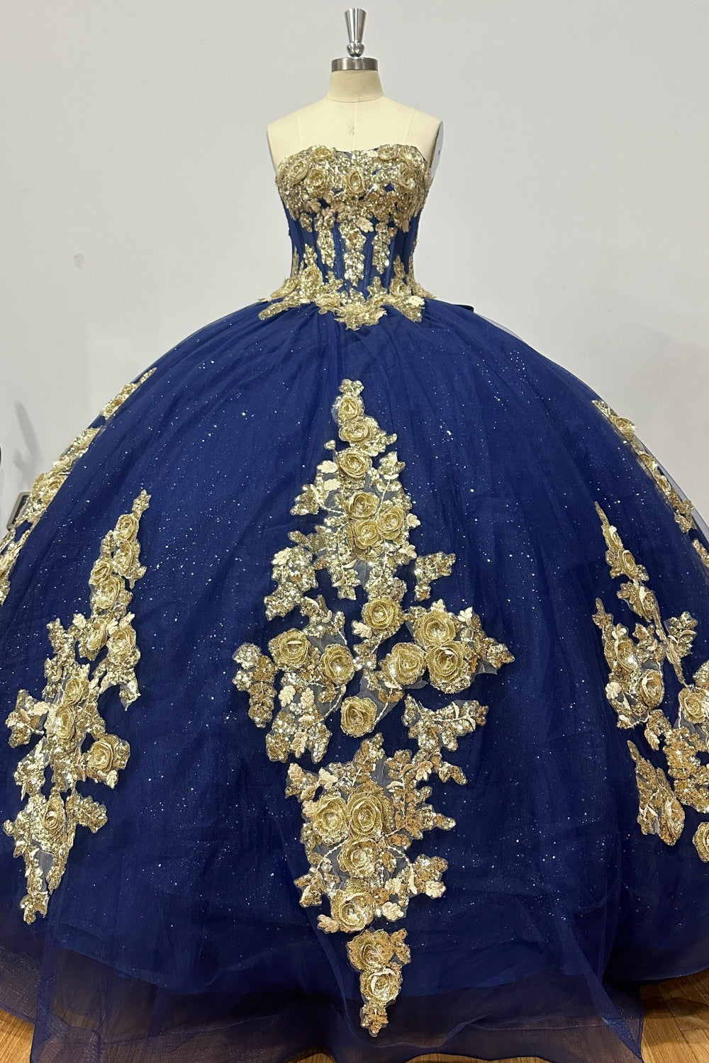 Strapless Sleeveless Beaded 3D Flower Apliques Bow Knot Dark Blue Quinceañera Dress Y1037
