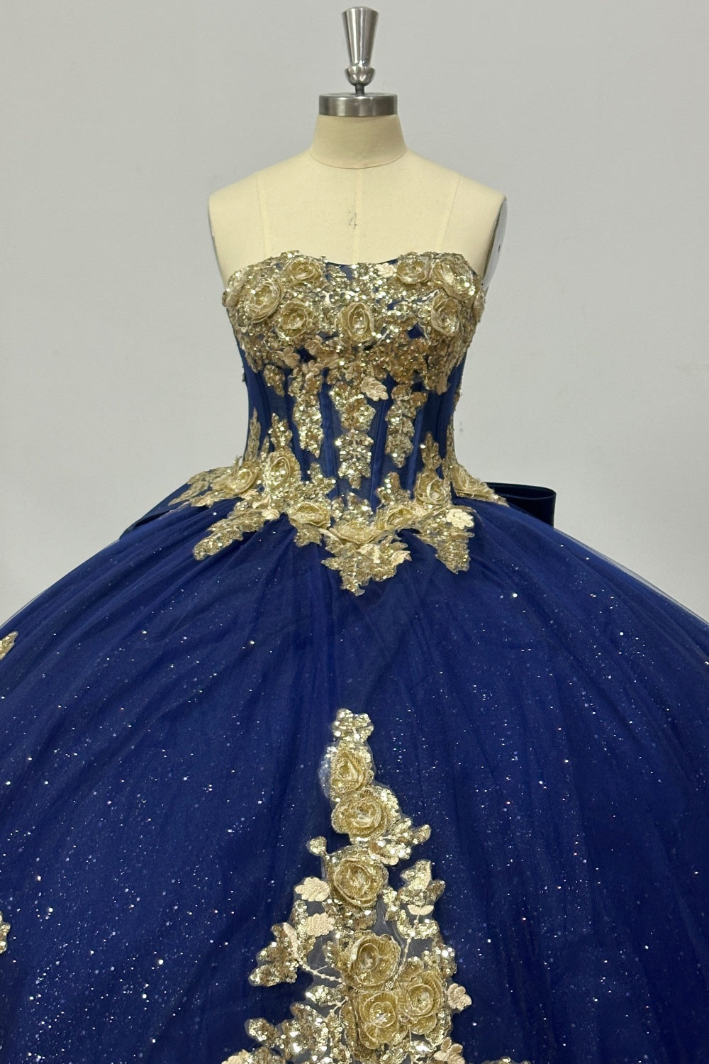 Strapless Sleeveless Beaded 3D Flower Apliques Bow Knot Dark Blue Quinceañera Dress Y1037