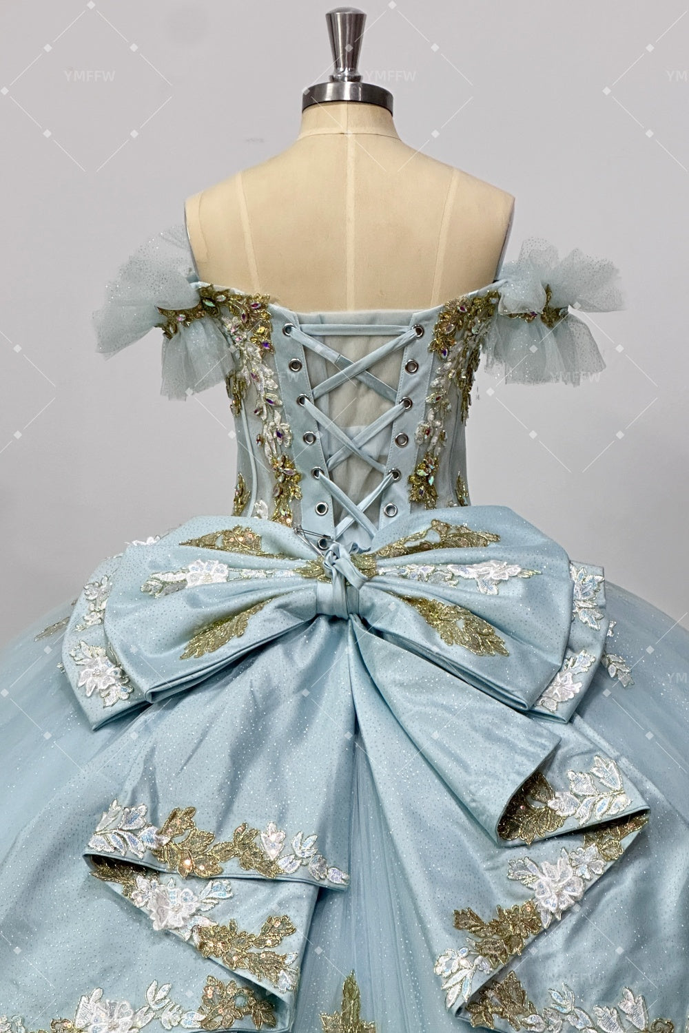Off Shoulder Sleeveless Beaded Appliques Bow Knot Baby Blue Quinceañera Dress Y1039
