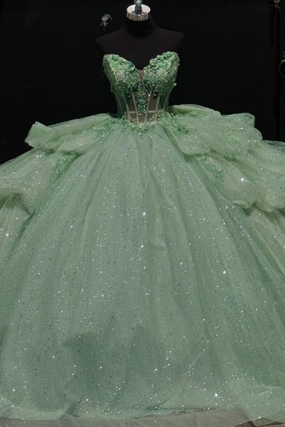 Sweetheart Sleeveless Beaded Appliques Ruched Bow Knot Mint Green Quinceanera Dress YQ1001