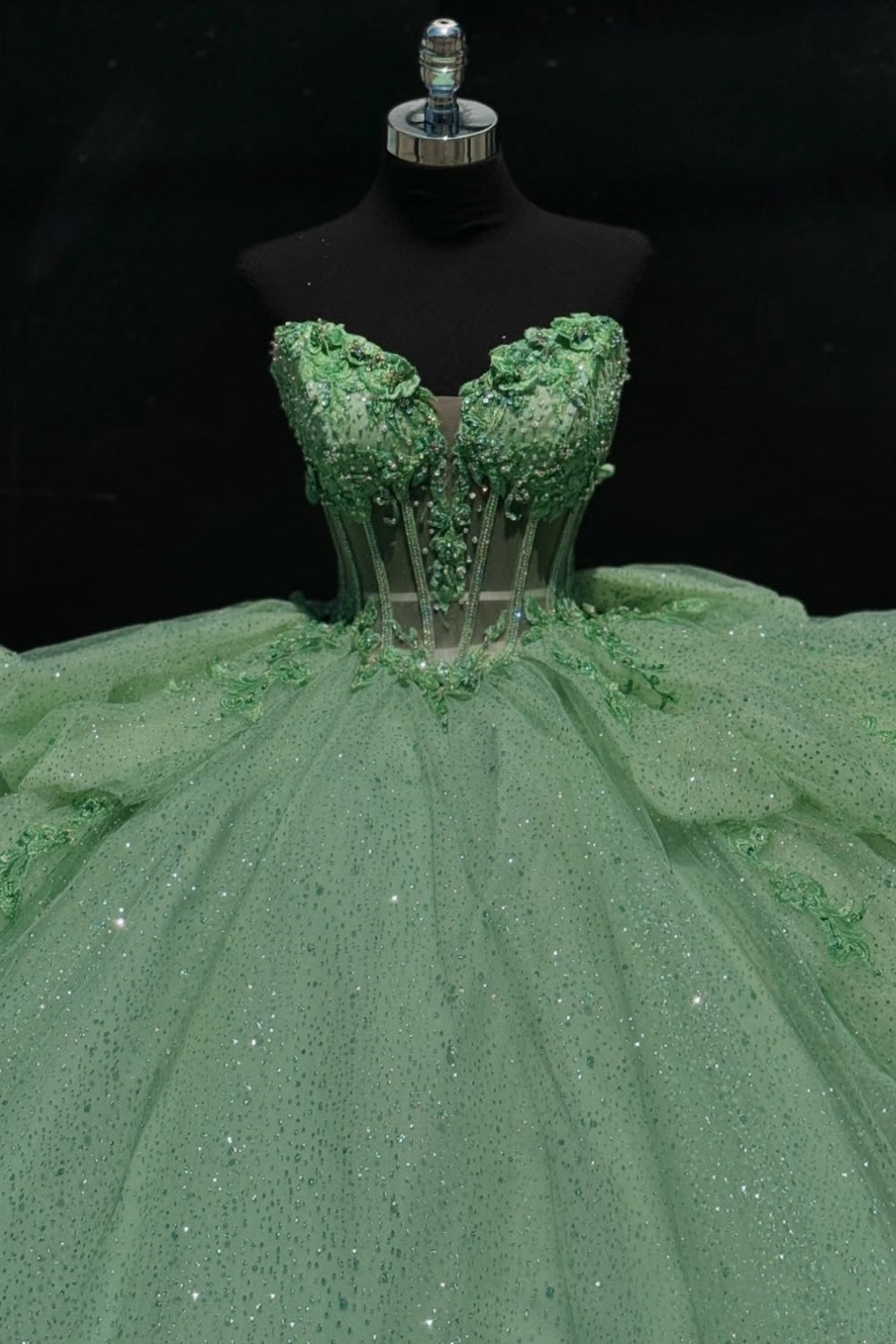 Sweetheart Sleeveless Beaded Appliques Ruched Bow Knot Mint Green Quinceanera Dress YQ1001