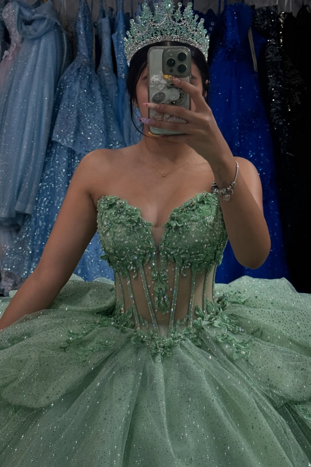 Sweetheart Sleeveless Beaded Appliques Ruched Bow Knot Mint Green Quinceanera Dress YQ1001