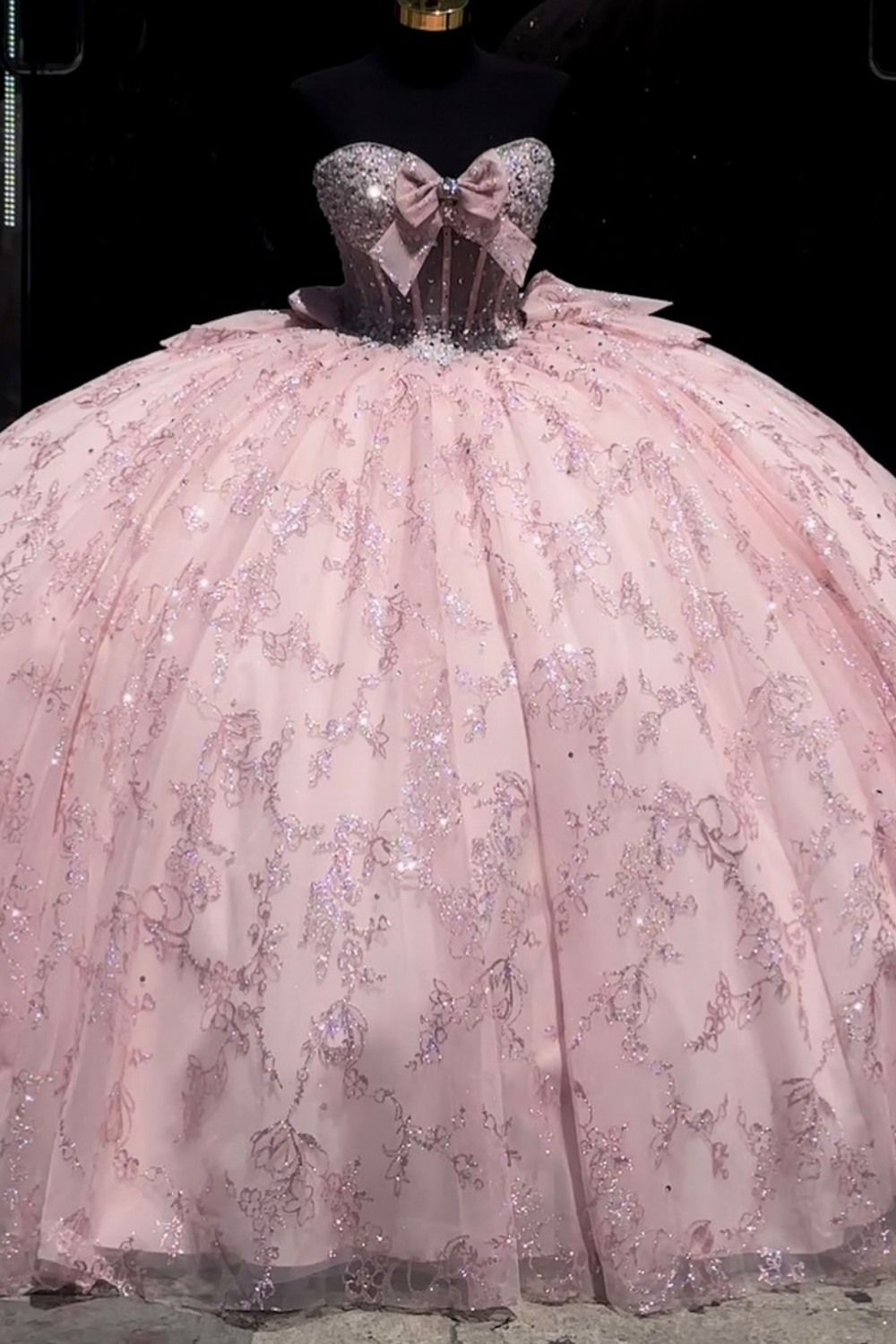 Strapless Sleeveless Beaded Bow Knot Sequins Appliques Pink Quinceañera Dress YQ1007