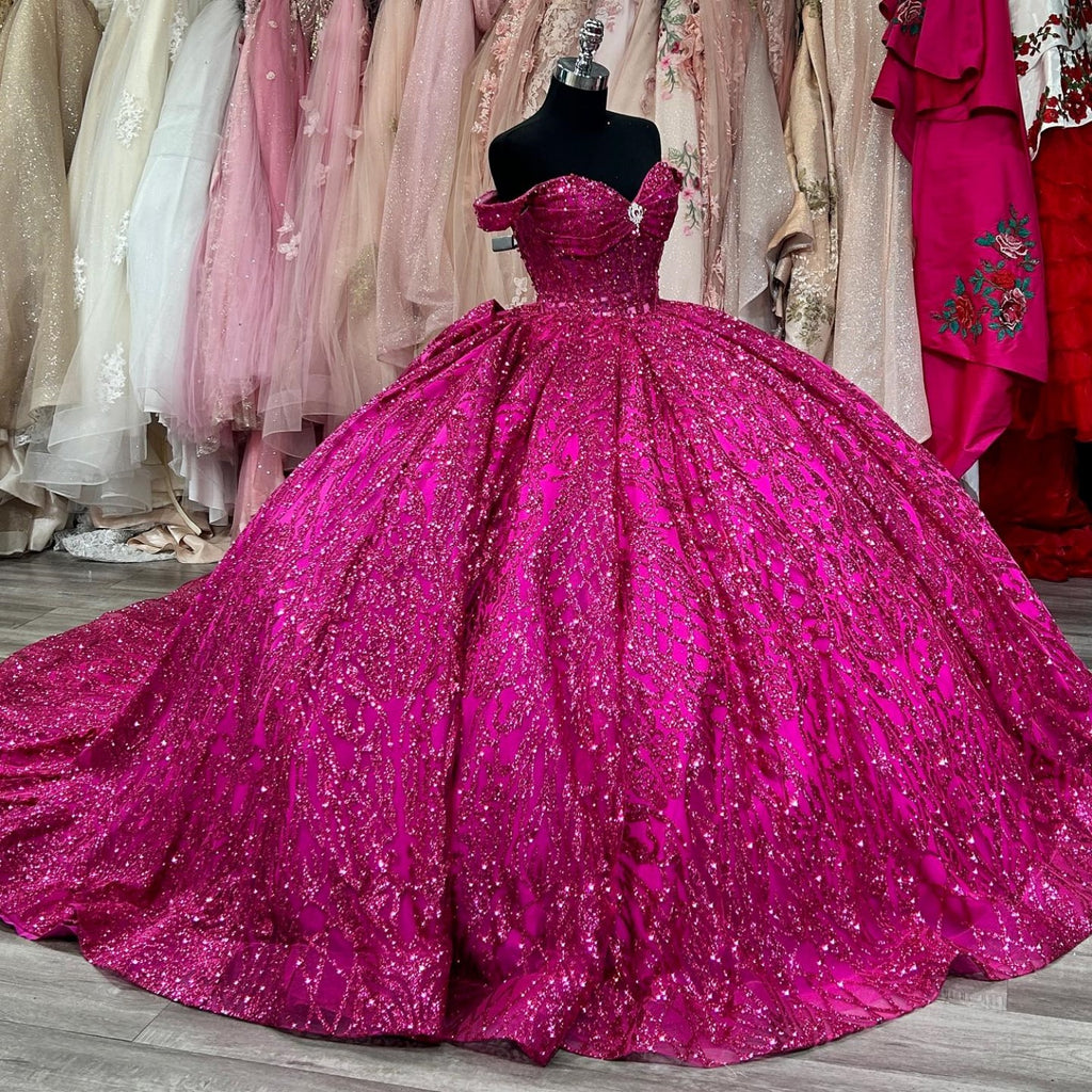 Vestido de Quinceañera con Hombros Descubiertos, sin Mangas, con Cuentas de Cristal, Fucsia Brillante y Nudo de Lazo YQ1017