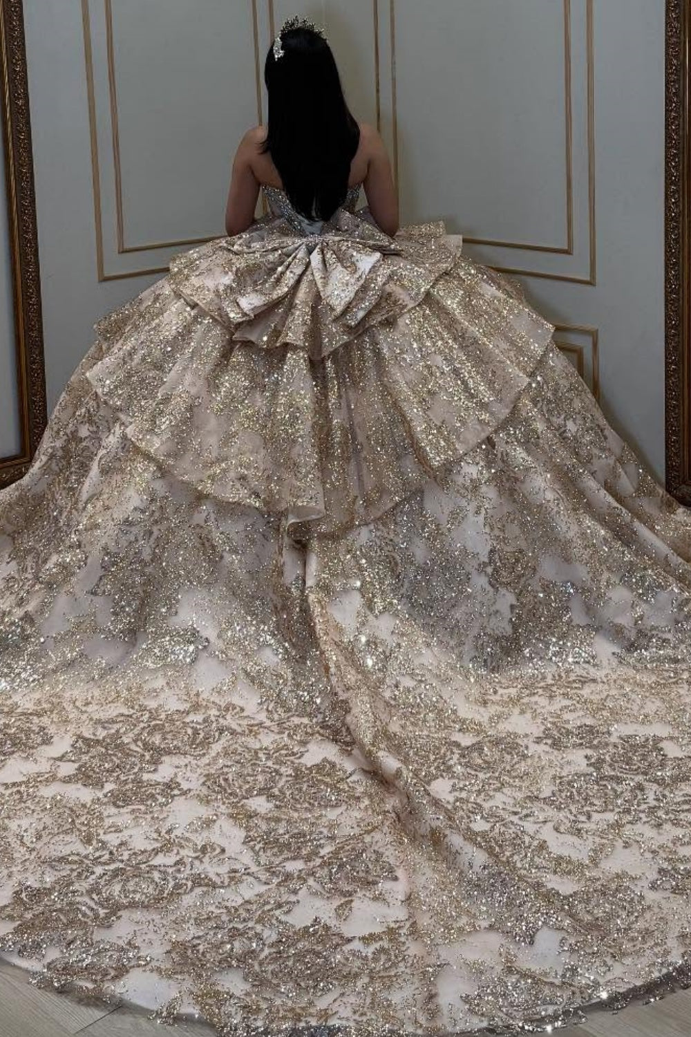 Strapless Sleeveless Beaded Ruffles Gold Glitter Bow Knot Quinceañera Dress YQ1029