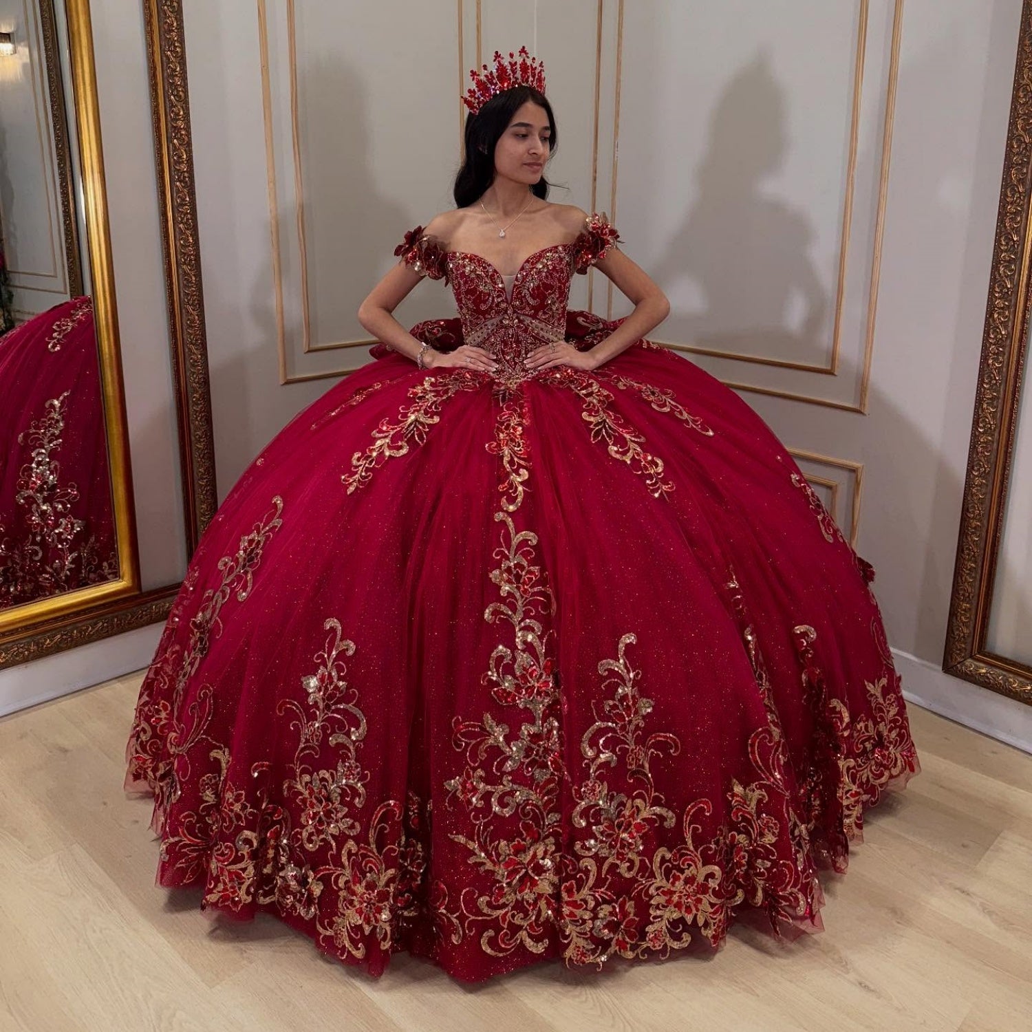 Off Shoulder Sleeveless Beaded Sequins Appliques Bow Knot Quinceañera Dress YQ1033