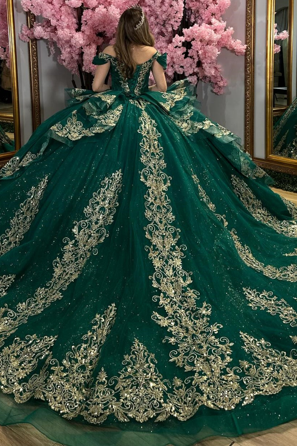 Vestido de Quinceañera YQ1037 de dos piezas con hombros descubiertos, sin mangas, con cuentas y lentejuelas