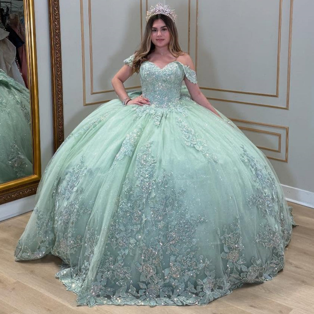 Vestido de Quinceañera verde salvia sin hombros, sin mangas, con lentejuelas, apliques y lazo YQ1044