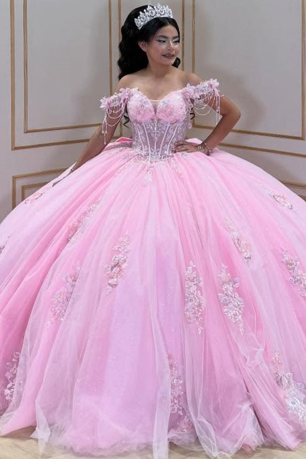Vestido de quinceañera YQ1046 sin hombros, sin mangas, con lentejuelas, cuentas y lazo