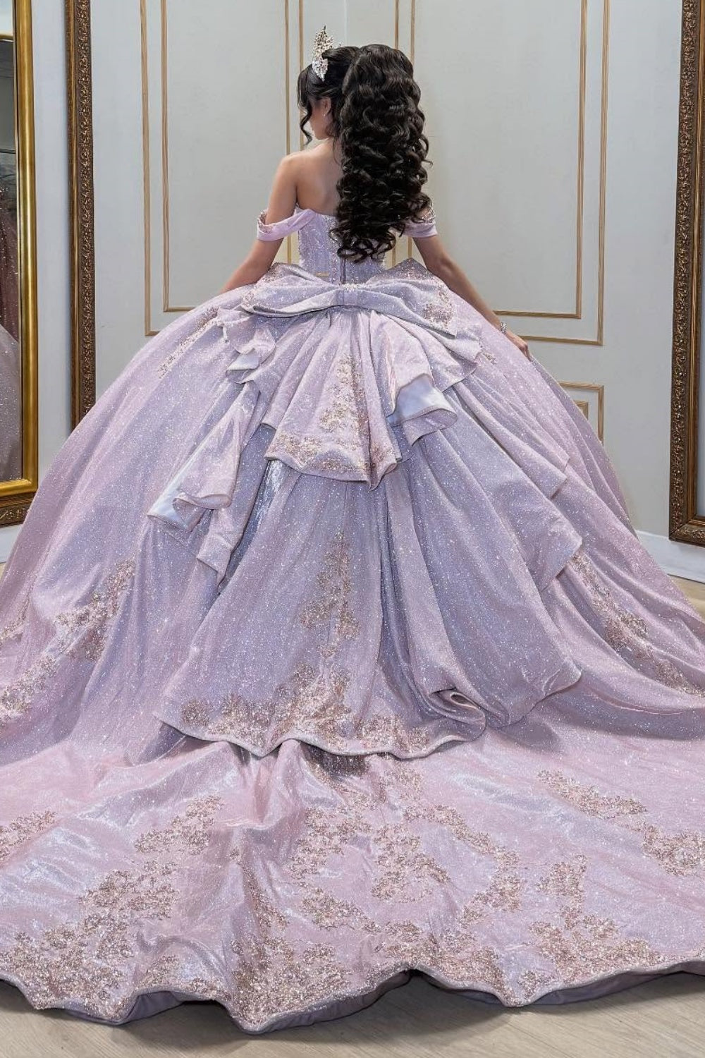 Off Shoulder Sleeveless Beaded Appliques Glitter Ruffles Bow Knot Lilac Quinceañera Dress YQ1047