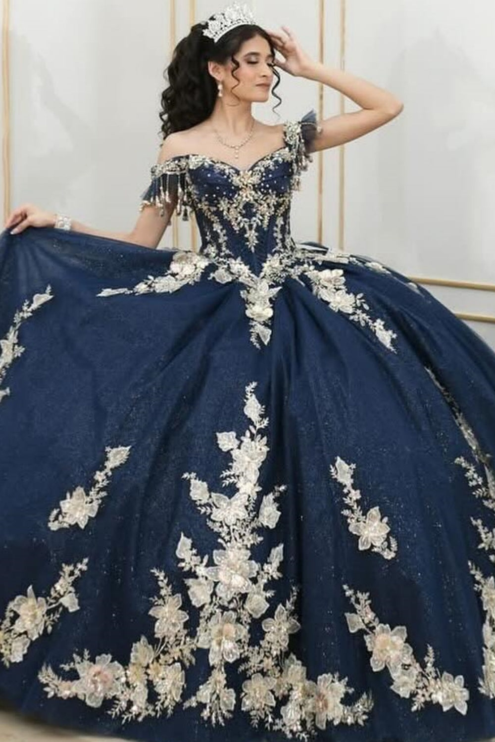 Off Shoulder Sleeveless Beaded Sequins 3D Flower Appliques Quinceañera Dress YQ1053