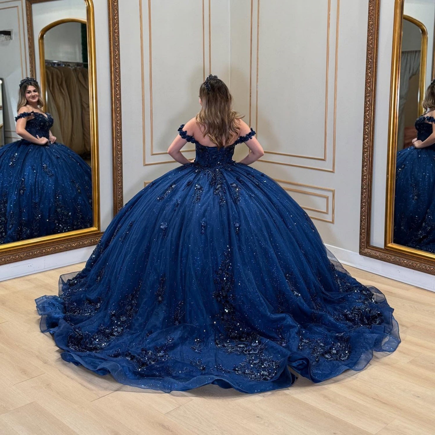 Off Shoulder Sleeveless Beaded Sequins Appliques Glitter Navy Blue Sweet 15 Quinceañera Dress YQ1055