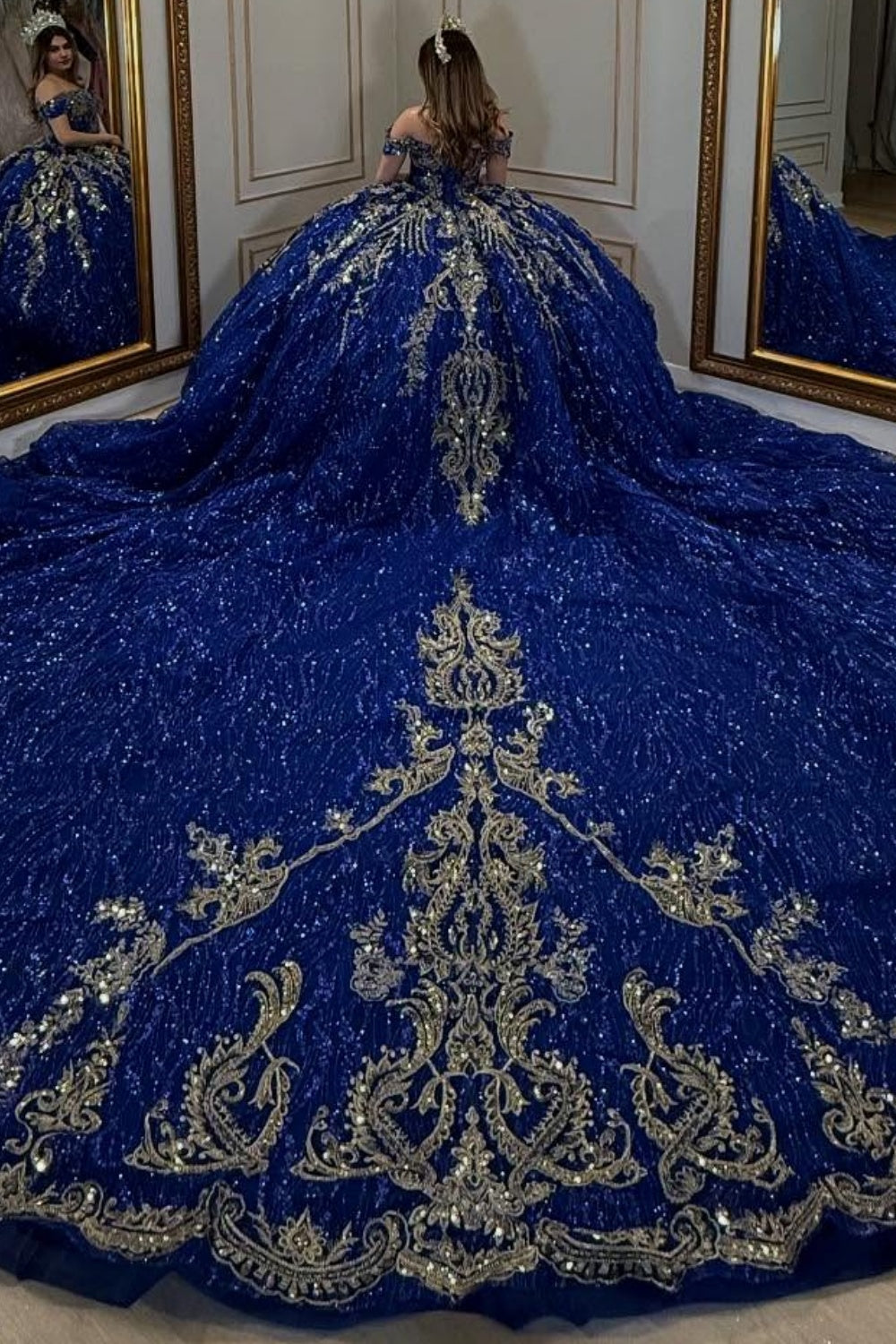 Off Shoulder Sleeveless Beaded Sequins Appliques Royal Blue Glitter Quinceañera Dress YQ1056
