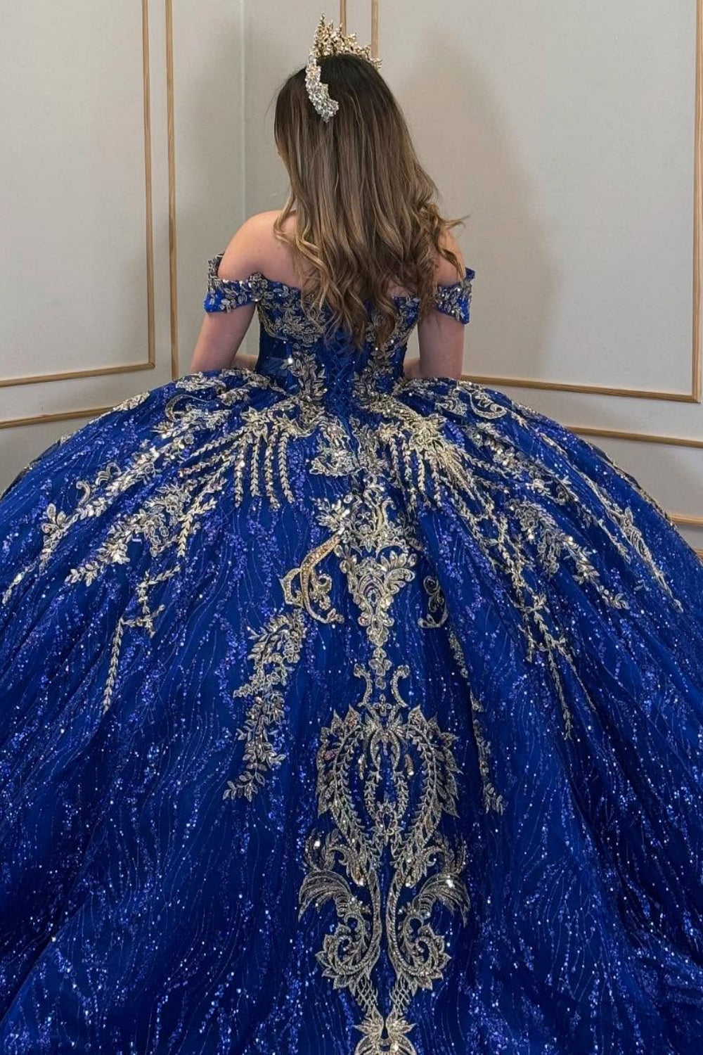 Off Shoulder Sleeveless Beaded Sequins Appliques Royal Blue Glitter Quinceañera Dress YQ1056