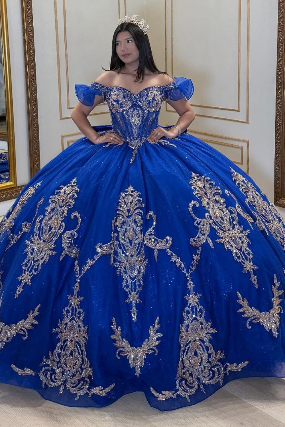 Off Shoulder Sleeveless Sequins Appliques Bow Knot Royal Blue Quinceañera Dress YQ1058