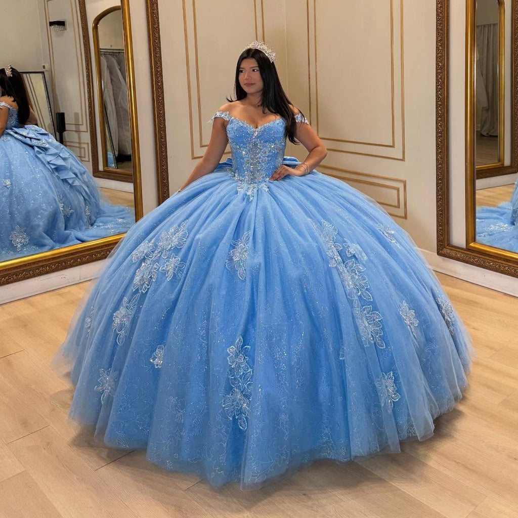 Vestido de Quinceañera Azul Marino con Lentejuelas, Apliques de Cuentas, Brillos y Escote Bardot YQ1055