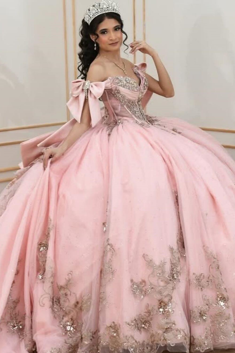 Off Shoulder Sleeveless Beaded Appliques Bow Knot Quinceañera Dress YQ1063