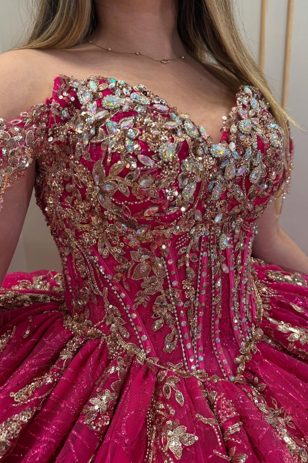 Off Shoulder Sleeveless Crystal Beaded Sequins Appliques Bow Knot Ruffles Quinceañera Dress YQ1066