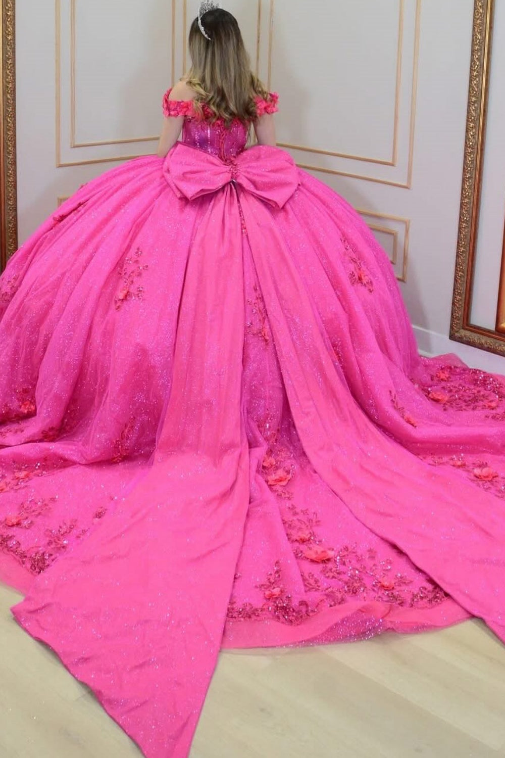 Off Shoulder Sleeveless Beaded 3D Flower Appliques Bow Knot Quinceañera Dress YQ1069
