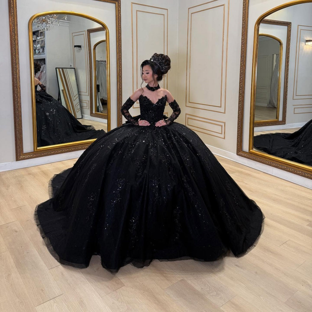 V Neck Sleeveless Sequins Beaded Appliques Bow Knot Black Sweet 15 Quinceañera Dress YQ1074