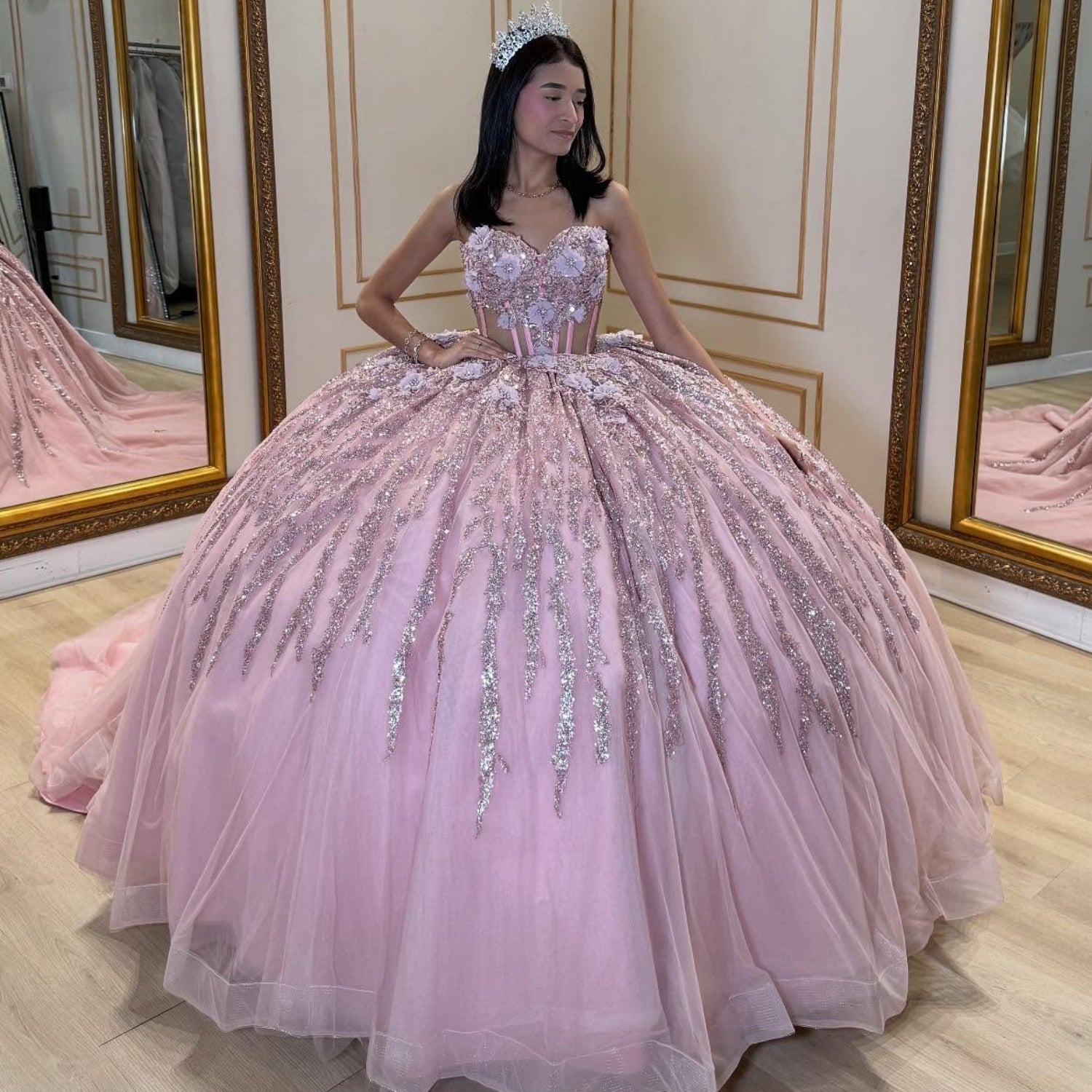 Vestido de Quinceañera Azul Marino con Lentejuelas, Apliques de Cuentas, Brillos y Escote Bardot YQ1055