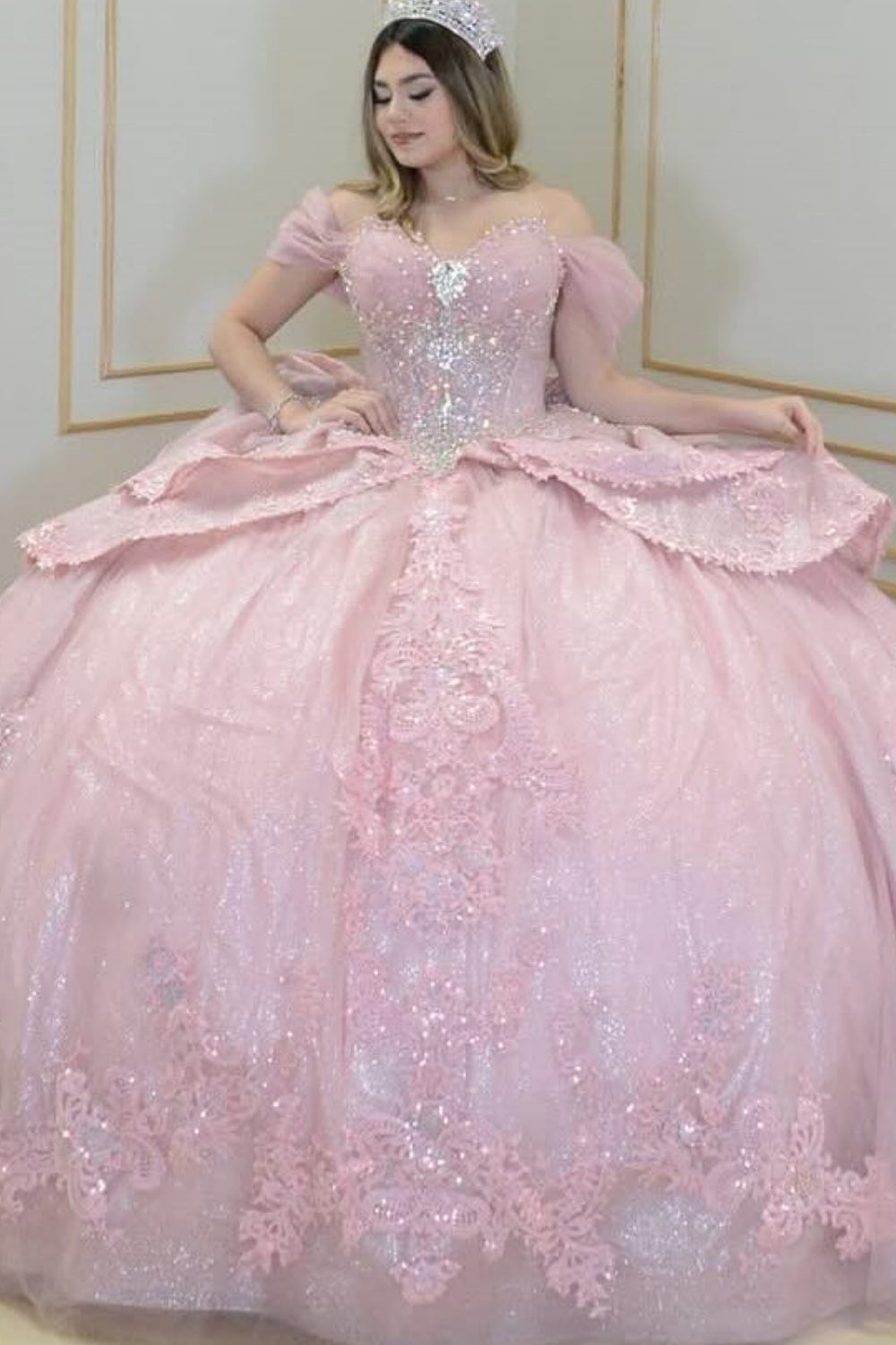 Off Shoulder Sleeveless Beaded Appliques Bow Knot Pink Quinceañera Dress YQ1086