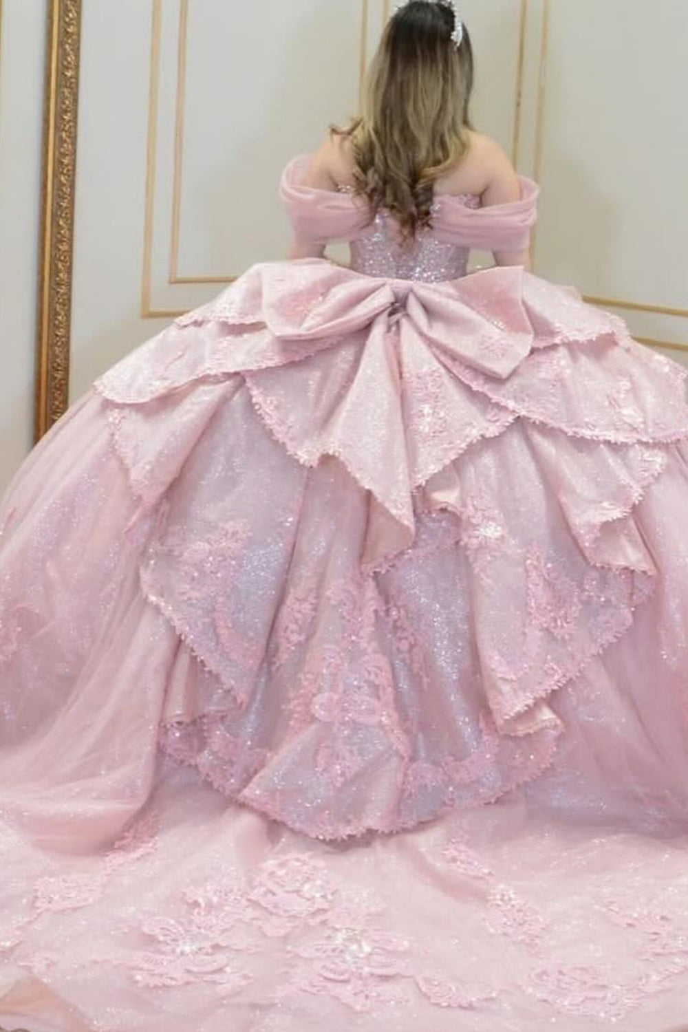Off Shoulder Sleeveless Beaded Appliques Bow Knot Pink Quinceañera Dress YQ1086