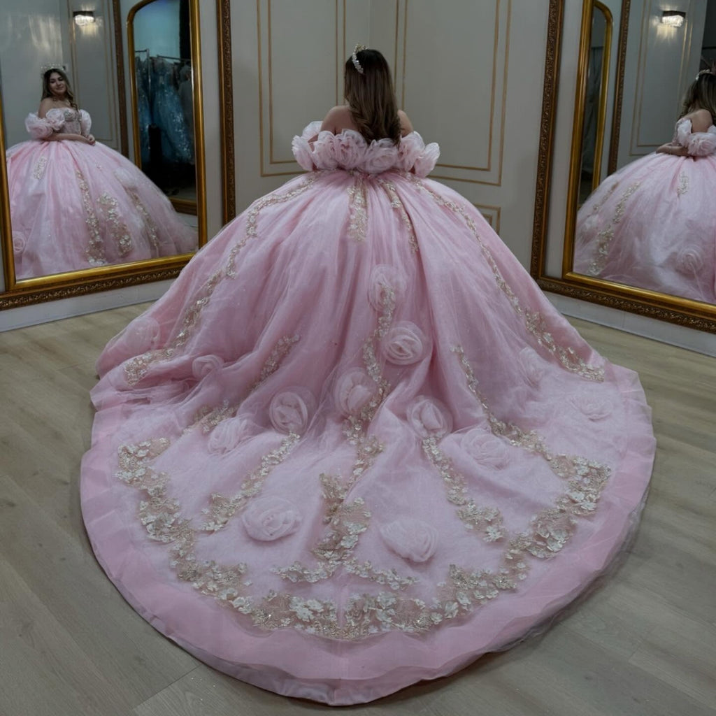 Vestido de Quinceañera Azul Marino con Lentejuelas, Apliques de Cuentas, Brillos y Escote Bardot YQ1055