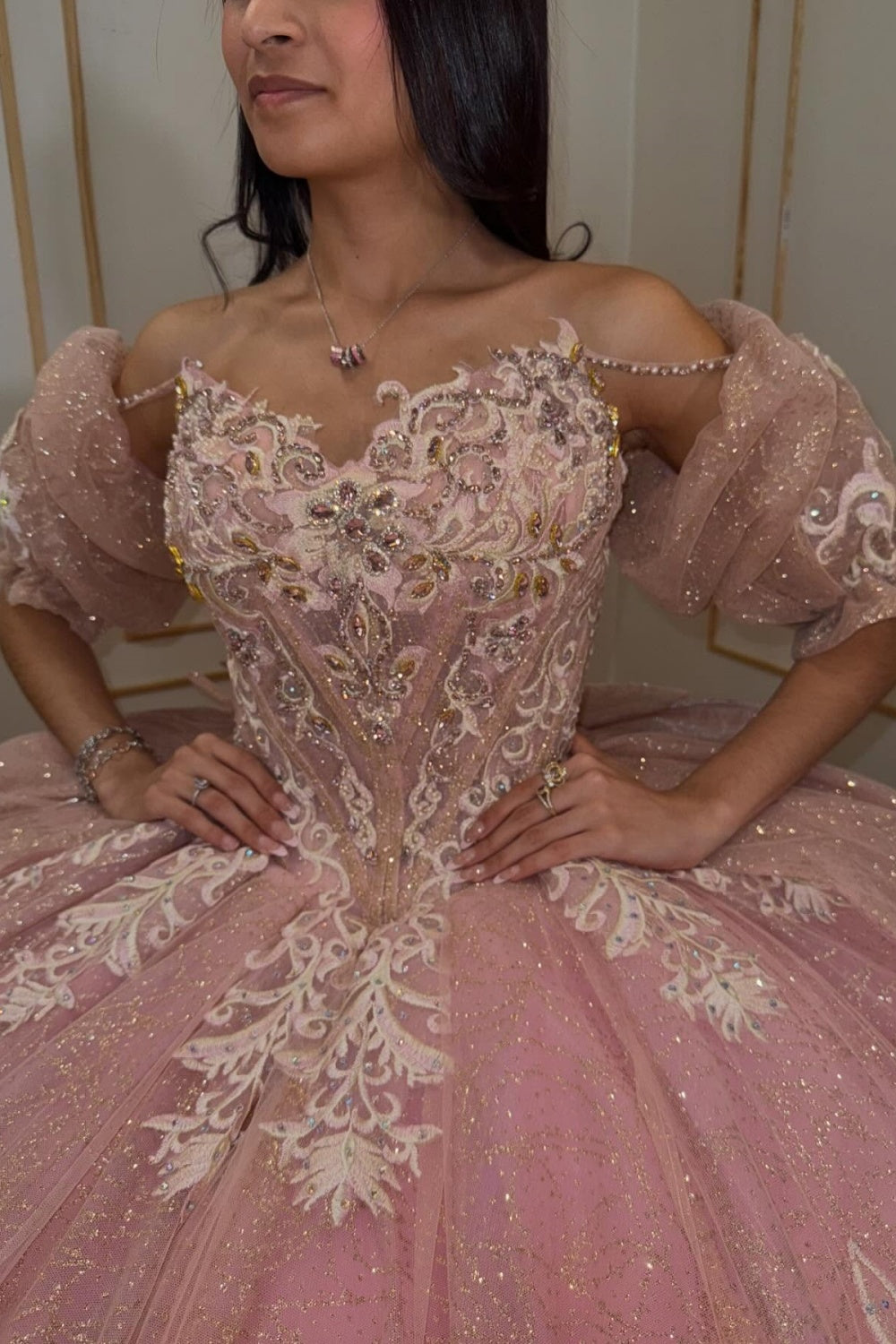 Off Shoulder Detachable Sleeves Beaded Appliques Bow Knot Pink Quinceañera Dress YQ1094