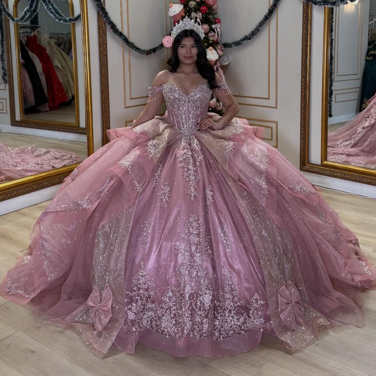 Vestido de Quinceañera Azul Marino con Lentejuelas, Apliques de Cuentas, Brillos y Escote Bardot YQ1055
