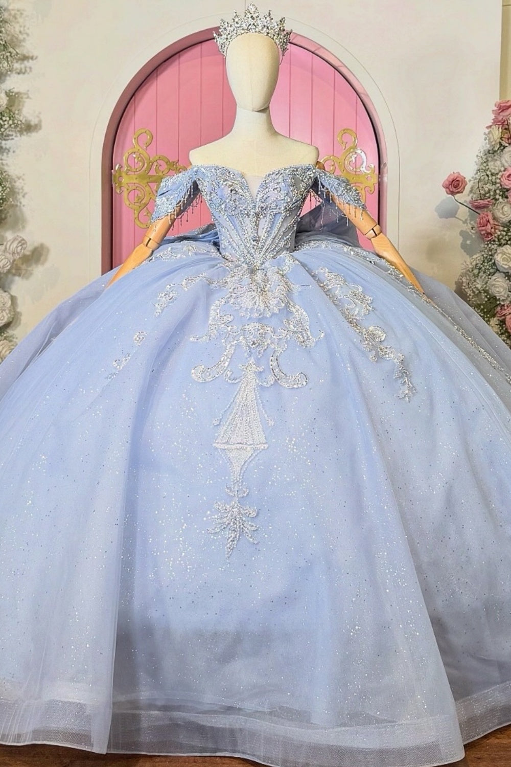 Off Shoulder Sleeveless Beaded Sequins Appliques Blue Quinceañera Dress YQ1104