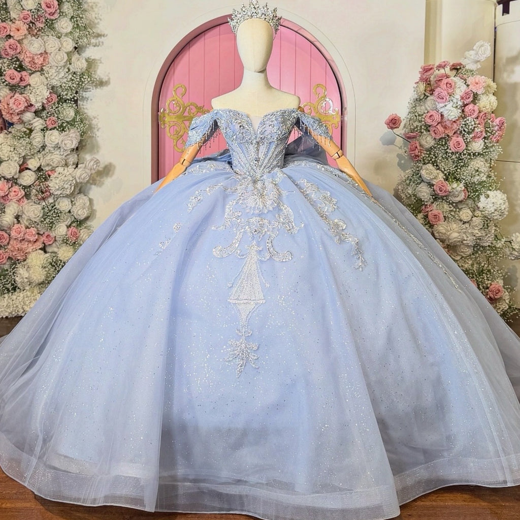 Vestido de Quinceañera Azul Marino con Lentejuelas, Apliques de Cuentas, Brillos y Escote Bardot YQ1055