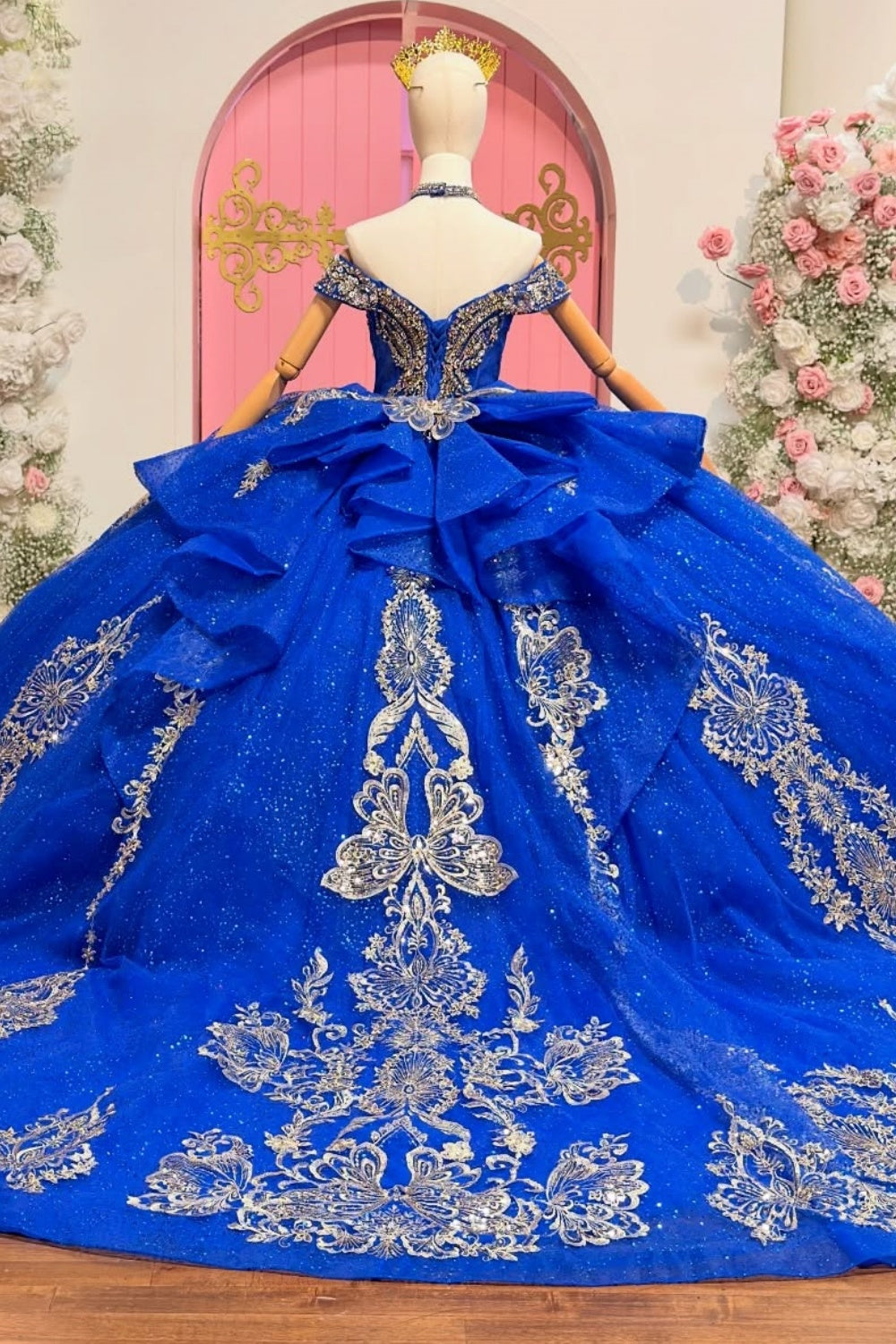 Off Shoulder Sleeveless Beaded Appliques Ruffles Royal Blue Quinceañera Dress YQ1105