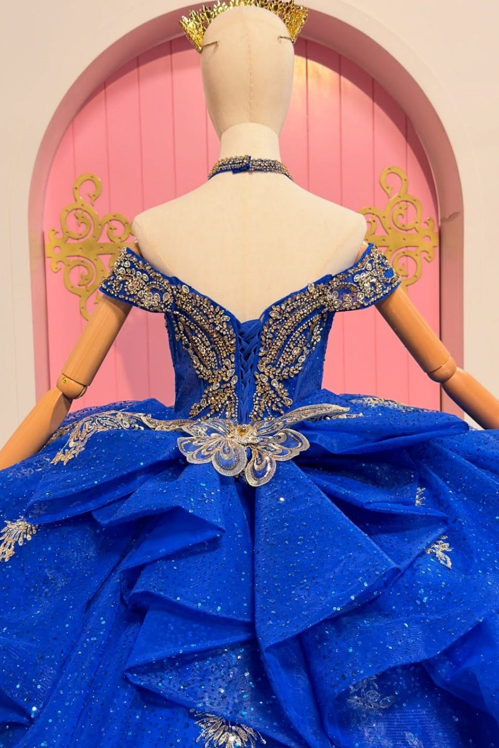 Off Shoulder Sleeveless Beaded Appliques Ruffles Royal Blue Quinceañera Dress YQ1105